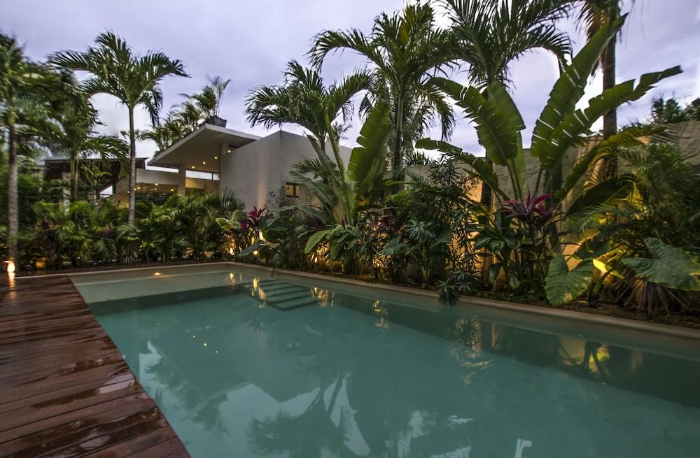 The Strabon Tulum Hotell Eksteriør bilde