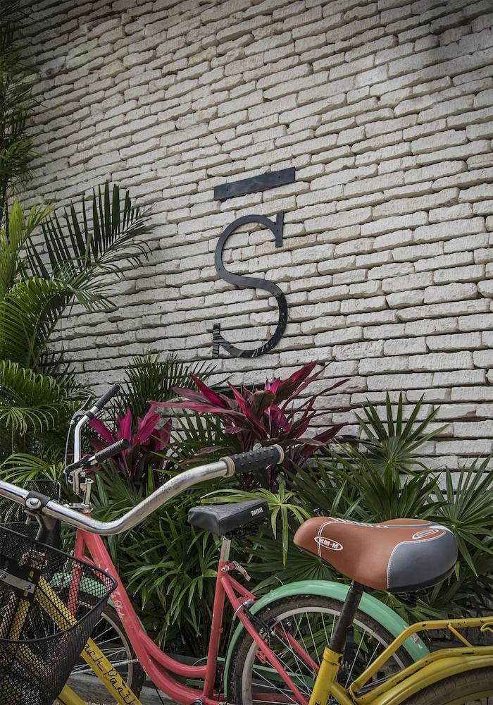 The Strabon Tulum Hotell Eksteriør bilde